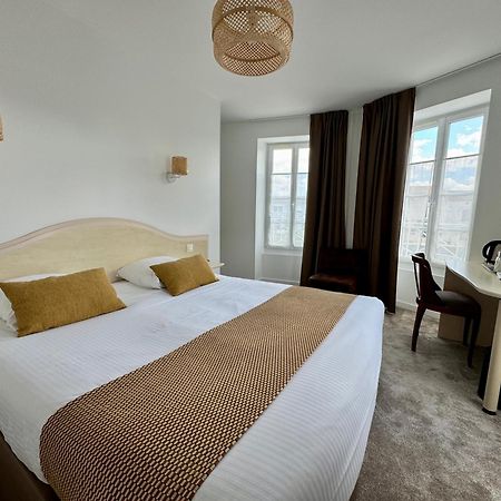 Logis Hotel Le Richelieu - Royan Atlantique Saujon Esterno foto
